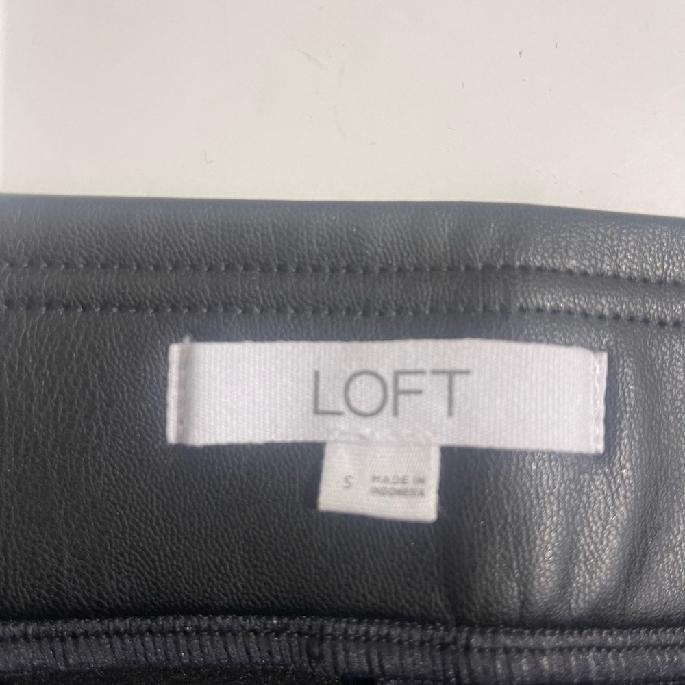 Pleather leggings
